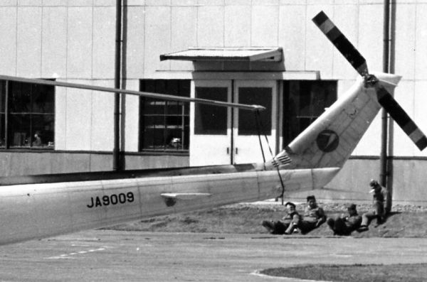 AT-FujiBell204B-Wing-Wada-3.jpg